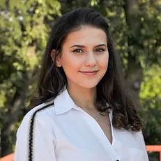 Szilvia - Szilvia Kiraly-SCIENCE.jpg