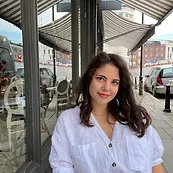 Zsofi Lazar.jpeg
